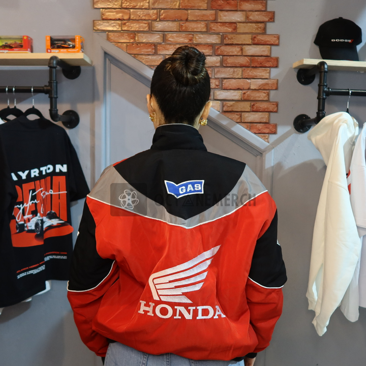Translation missing: es.White Wings Racing Jacket