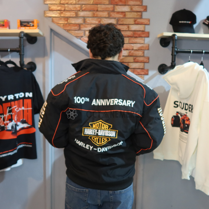 Translation missing: es.Black Century Racing Jacket