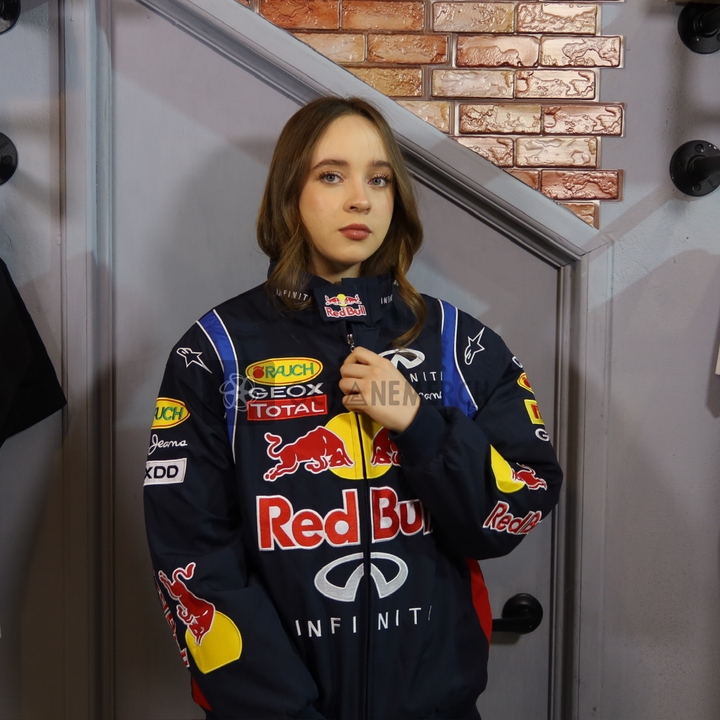 Translation missing: es.Midnight Bulls Racing Jacket